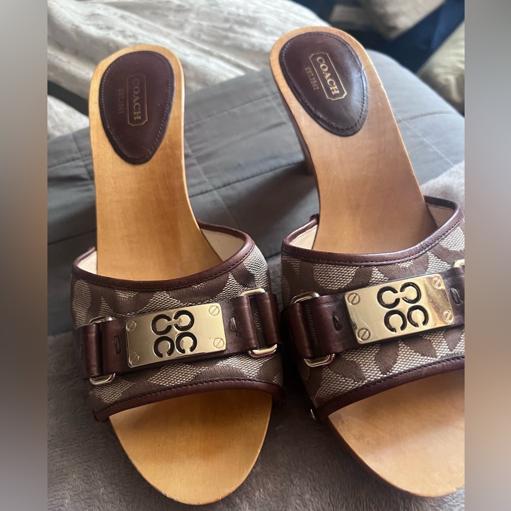 COACH SHOES